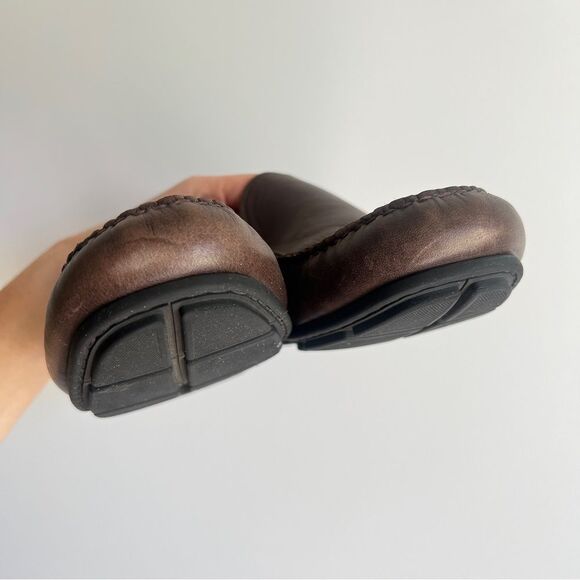 Allen Edmonds Santiago Driving Loafer in Brown Leather Men\'s Size 10 1/5 D main image 8